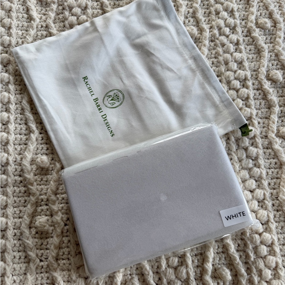 Rachel Barri The Everyday Clutch - Picture 2 of 3